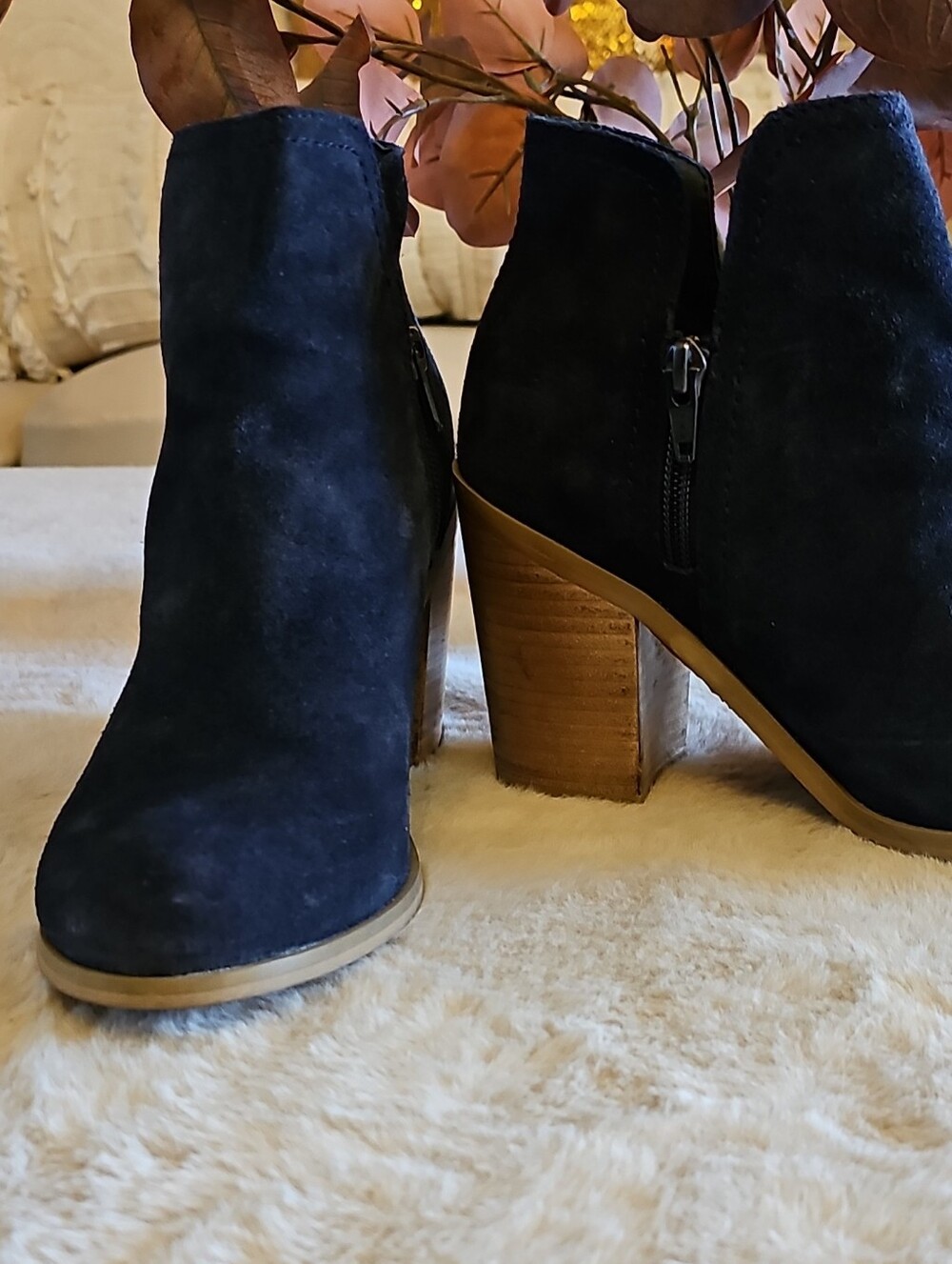 Kenneth Cole Reaction Women's Dark Grey Suede Block Heel Ankle Boots